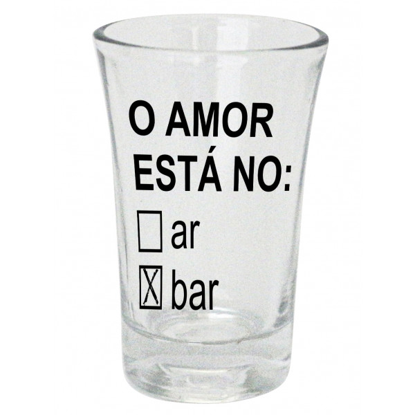 Shot vidro amor no bar