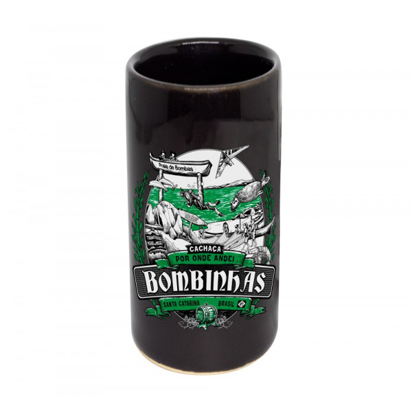 Copo shot vodka cachaça Bomb.