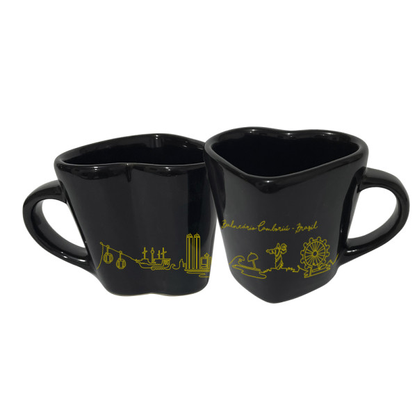 Caneca Juliana Line Art Traço Dourado BC